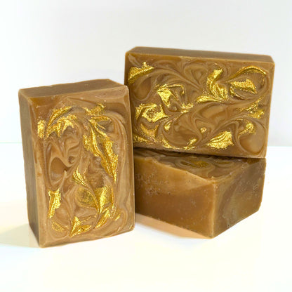 NEW Gold, Frankincense & Myrrh Natural Soap Bar – with gold mica swirl, Christmas fragrance, handmade cold process, 4 oz